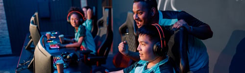 Preview: Professional esports players playing online games in internet cafe