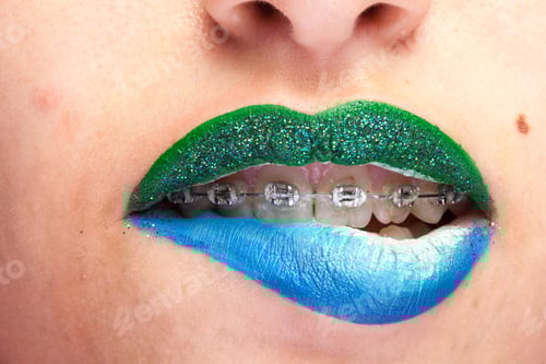 Preview: Beauty image of lips with artistic make up