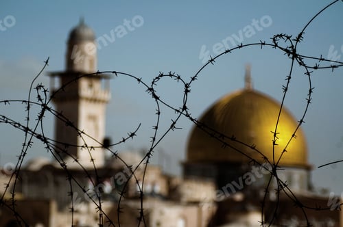 Vista previa: Jerusalem behind the Barbed wire