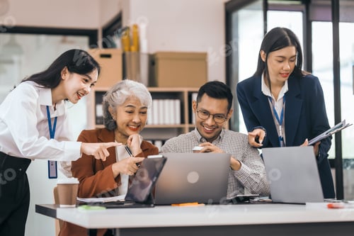 Preview: Asian people in office, group meeting in boardroom, working together, annual discuss opinions