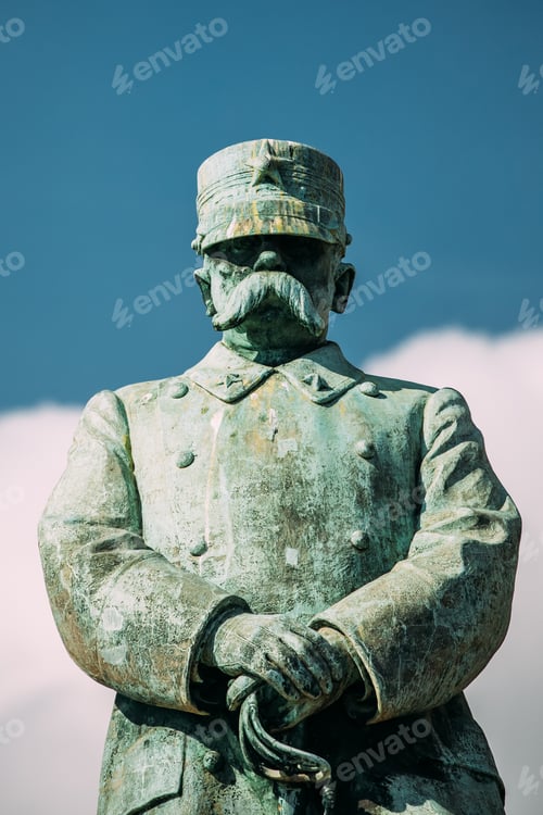 Preview: Naples, Campania, Italy. Monument Of King Umberto I Who Ruled Italy From 1878 To 1900
