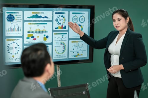 Preview: Modern Asian businessman with high confidence Committed to working together