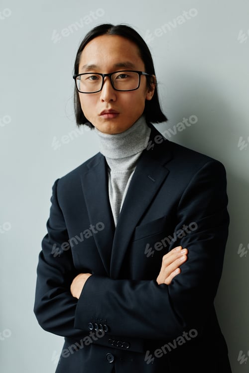 Preview: Portrait of Asian Businessman