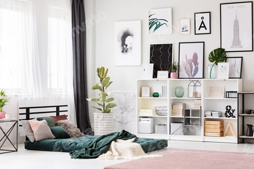 Preview: Pink and green bedroom interior
