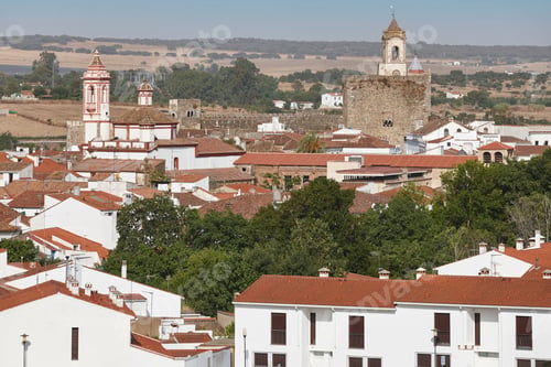 Preview: Picturesque whitewashed village Fregenal de la Sierra, Badajoz. Extremadura, Spain