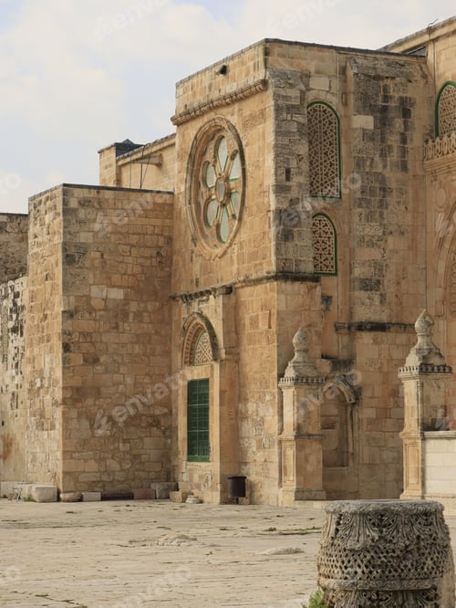 Preview: A chapel had been built by Crusaders in the 11 century on the Temple Mount in the Jerusalem
