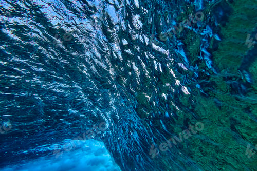 Preview: Underwater view of ocean wave