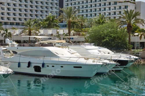Preview: View of the Gulf of Eilat with luxury yachts. On the yacht you can sunbathe, jump into the open sea