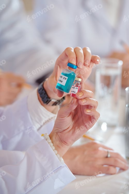 Preview: Discussig two types of vaccine