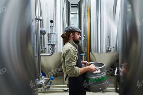 Preview: Private Brewery Worker