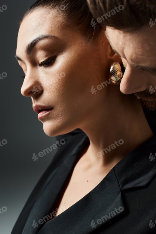 Preview: Enamored Couple Gazing Ahead
