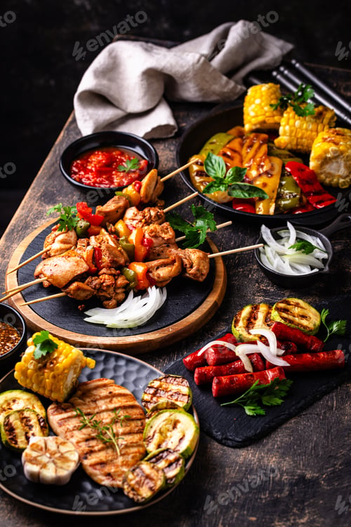 Preview: Assortment of grilled bbq meat and vegetables