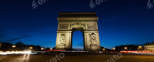 Preview: Panoramic view of Arc De Triomphe in Paris, France at night