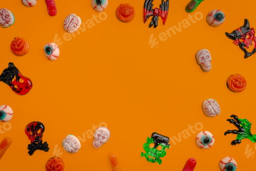 Preview: A modern greeting card for Halloween