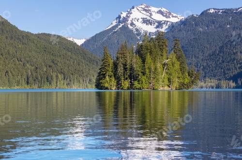 Preview: Mountains lake