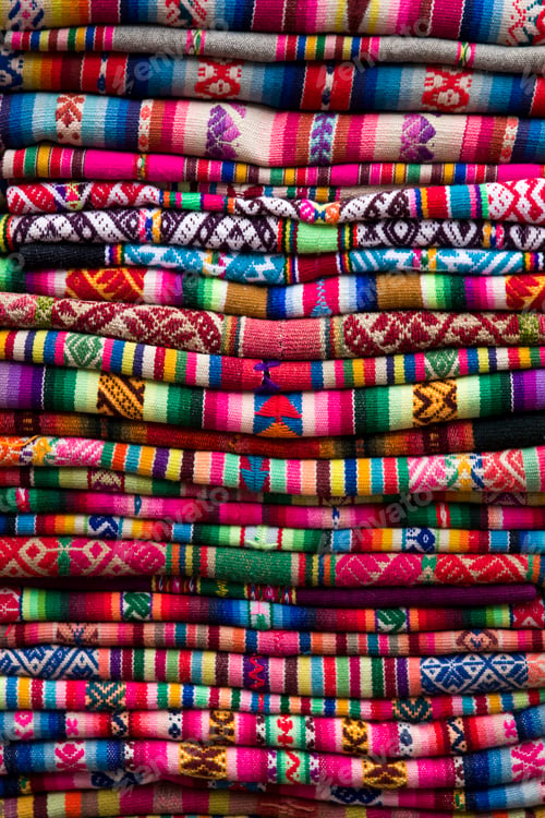 Preview: Colorful traditional peruvian fabrics on the market