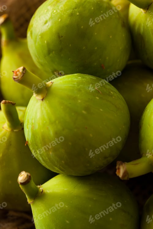 Preview: Healthy Organic Green Figs