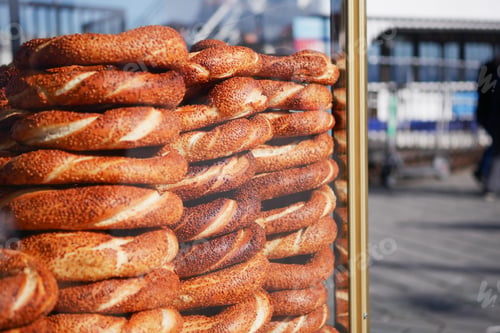 Preview: Turkish Bagel Simit selling at taqsim square in a van