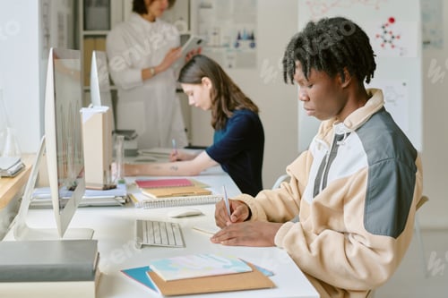 Preview: Studying in Modern Classroom with Technology and Devices