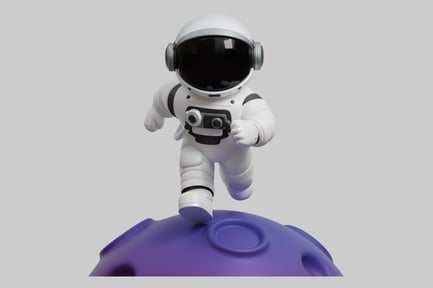 Preview: Astronaut running on planet surface