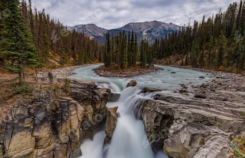 Preview: Sunwapta Falls in Jasper Canada