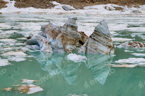 Preview: Glacier of Mount Edith Cavell