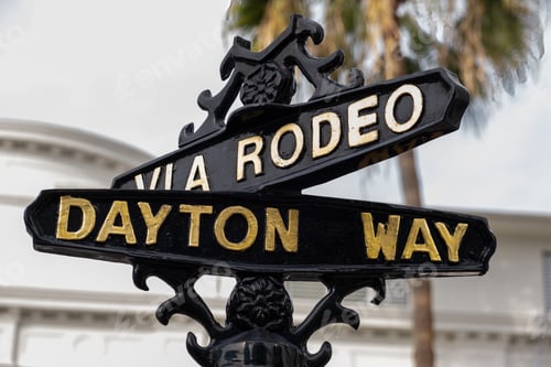 Preview: Iconic Via Rodeo and Dayton Way Signpost