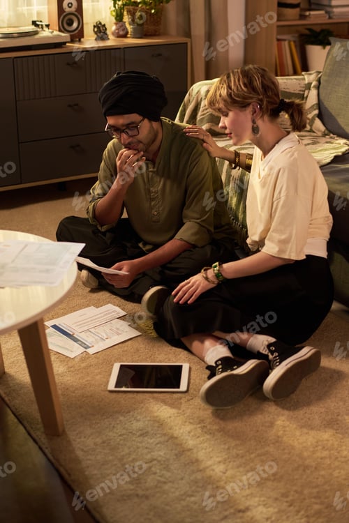 Preview: Analyzing Documents in Living Room with Comfortable Seating