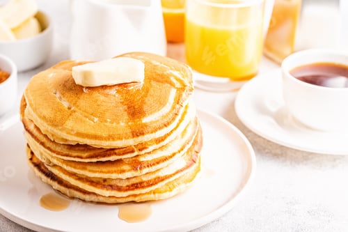 Preview: Delicious homemade breakfast with pancakes.