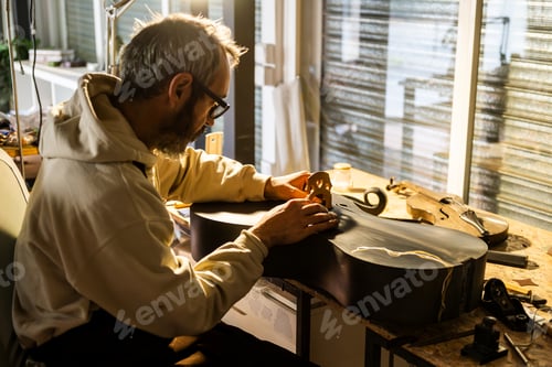 Preview: Crafting a Carbon Fiber Cello in a Luthier Workshop