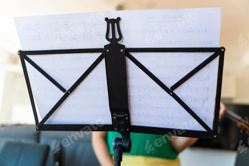 Preview: Melodic Preparations: Professional Cellist Fine-Tuning Skills at Home