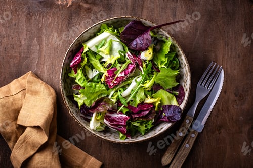 Preview: Bowl of fresh green salad mix