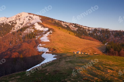Preview: Mountain village of shepherds
