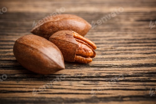 Preview: Pecan nuts