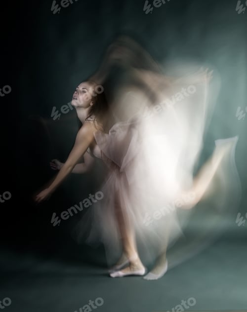 Preview: Ballet dancer woman in motion blur, ballerina