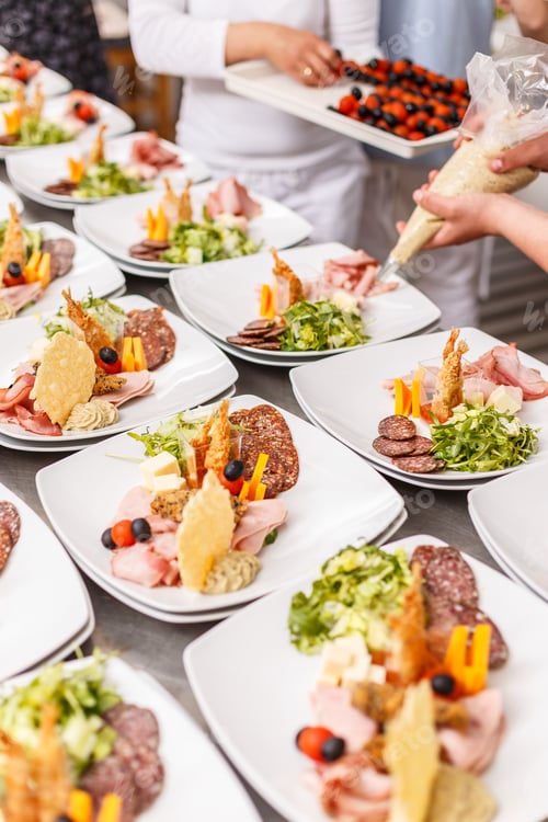 Preview: Chef is cooking set of appetizers