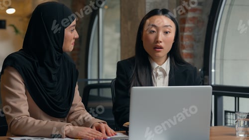 Preview: Multiracial women business colleagues multiethnic businesswomen girls Korean Asian worker manager