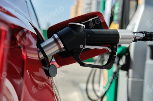 Preview: Compressed Natural Gas (GNC) pump fueling a car
