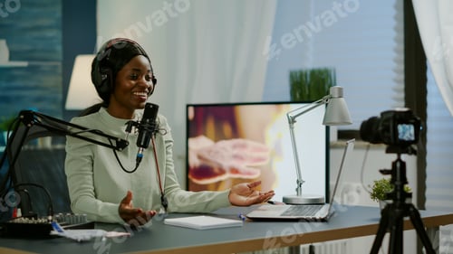 Preview: Famous vlogger making online podcast recording for virtual show