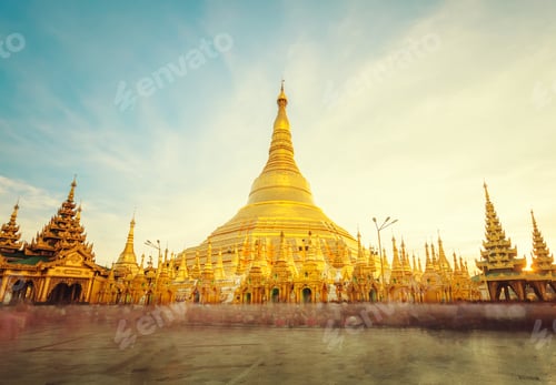 Preview: The golden stupa of the Shwedagon Pagoda Yangon (Rangoon), Landmark of Myanmar or Burma.