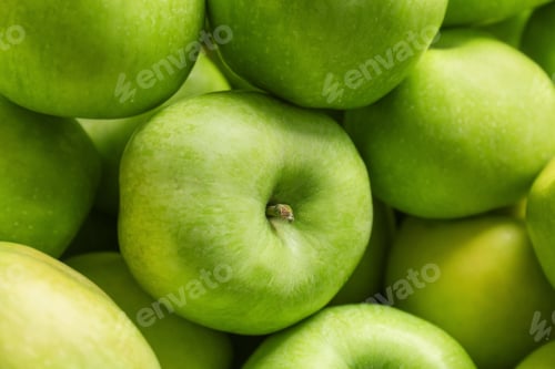 Preview: Fresh green apples, closeup