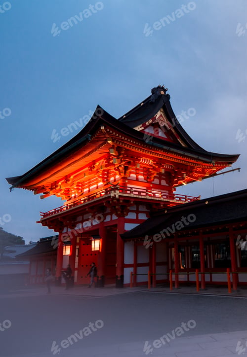 Preview: Fushimi inari taisha at night