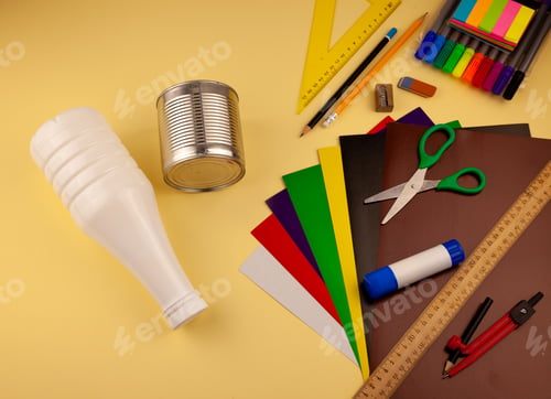 Preview: Step 1. Step-by-step instructions on how to make a stand for stationery from recycled materials. Do
