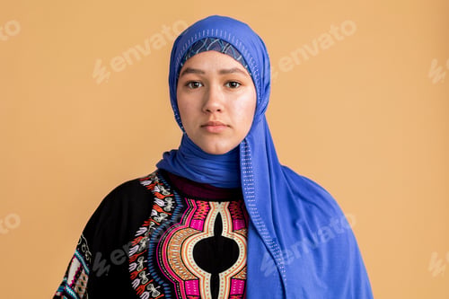 Preview: Young Muslim woman in a blue hijab