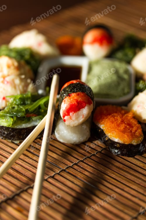 Preview: Yummy Fresh Sushi rolls