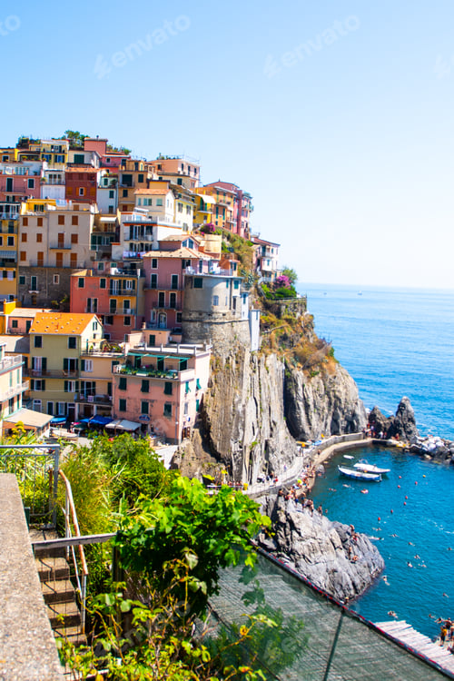 Preview: Multicolored houses. Manarola Italian village Cinque Terre Italy city architecture