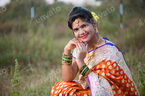 Preview: Beautiful Indian bride Wearing Saree