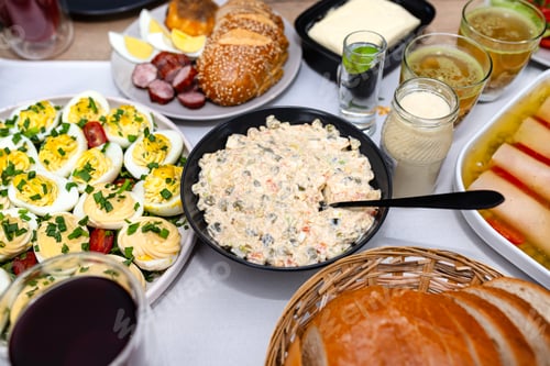 Preview: Traditional dishes from Poland for Easter breakfast, visible vegetable salad