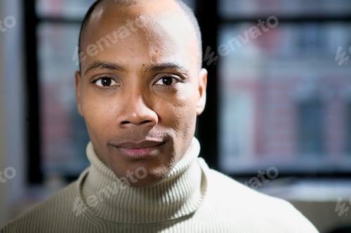 Preview: Portrait of a serious looking man