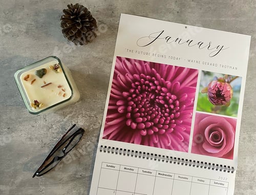 Preview: January calendar flat lay